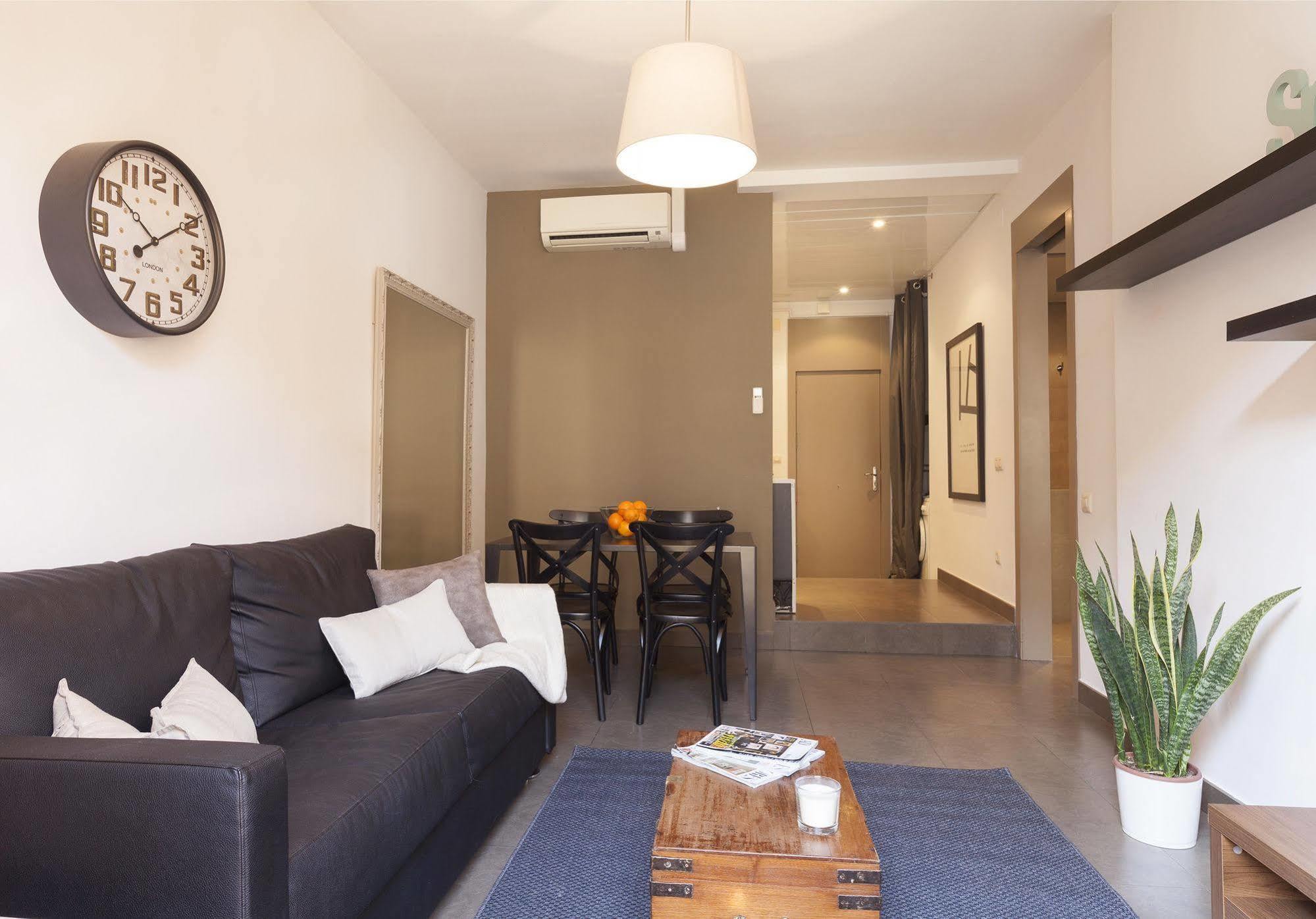 Апартаменти Easy Sleep Gaudi Terrace Барселона Екстер'єр фото