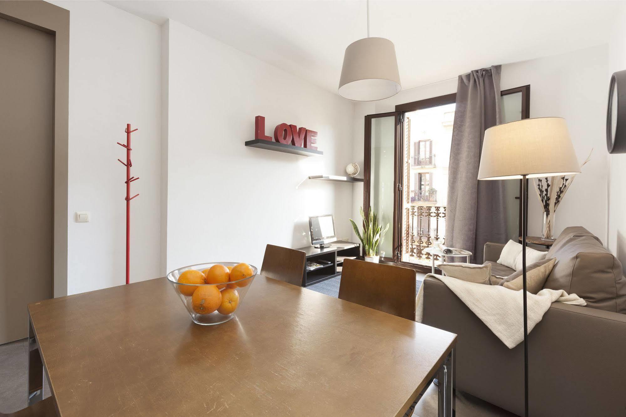 Апартаменти Easy Sleep Gaudi Terrace Барселона Екстер'єр фото