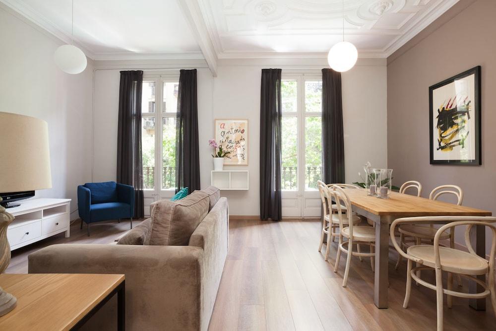 Апартаменти Easy Sleep Gaudi Terrace Барселона Екстер'єр фото