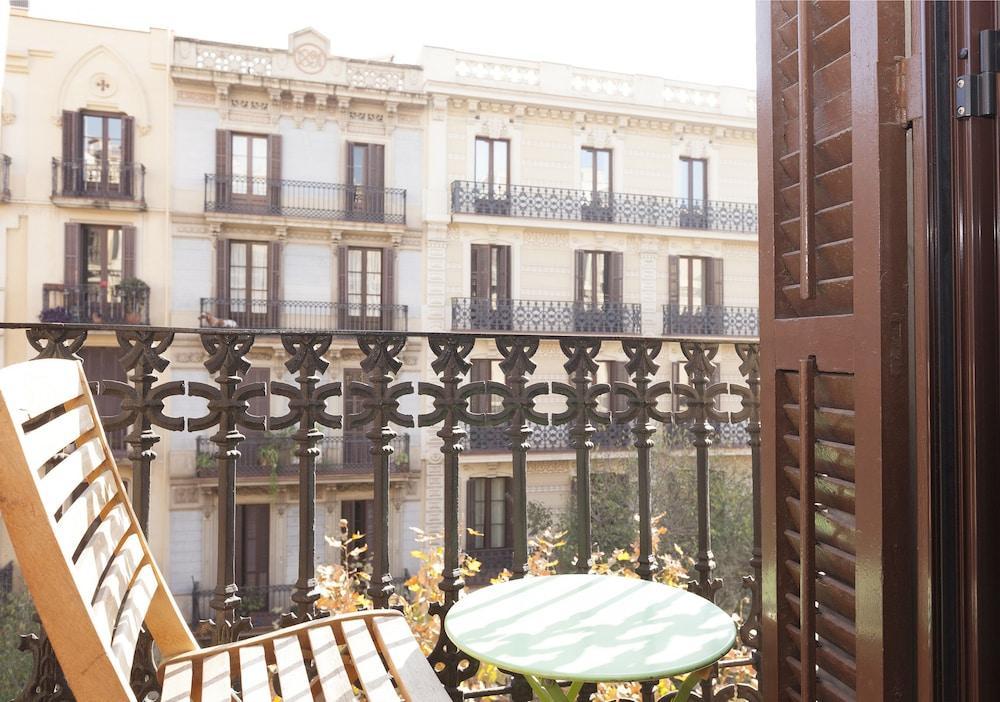 Апартаменти Easy Sleep Gaudi Terrace Барселона Екстер'єр фото