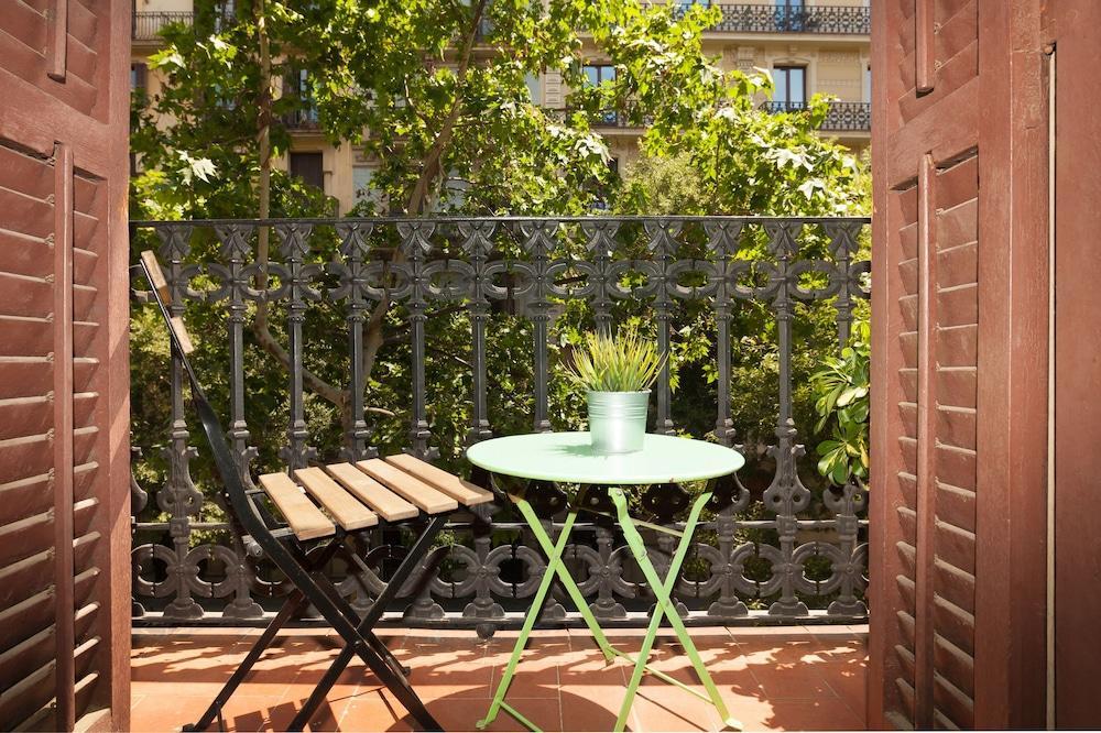 Апартаменти Easy Sleep Gaudi Terrace Барселона Екстер'єр фото