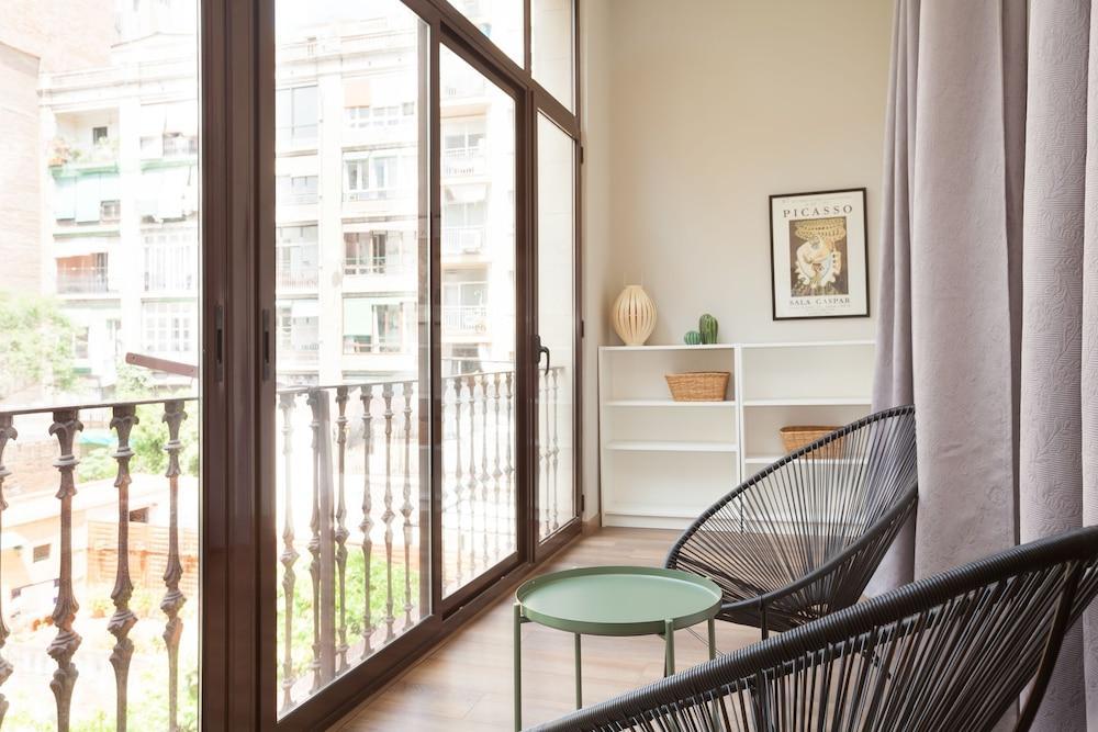 Апартаменти Easy Sleep Gaudi Terrace Барселона Екстер'єр фото